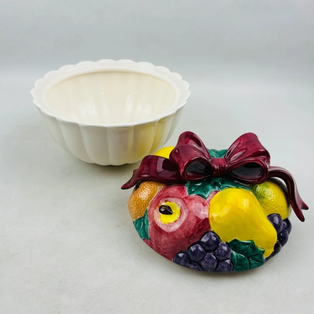 Fitz and Floyd Della‎ Robbia Lidded Candy Dish Box and Lid Fruit Bows Vintage